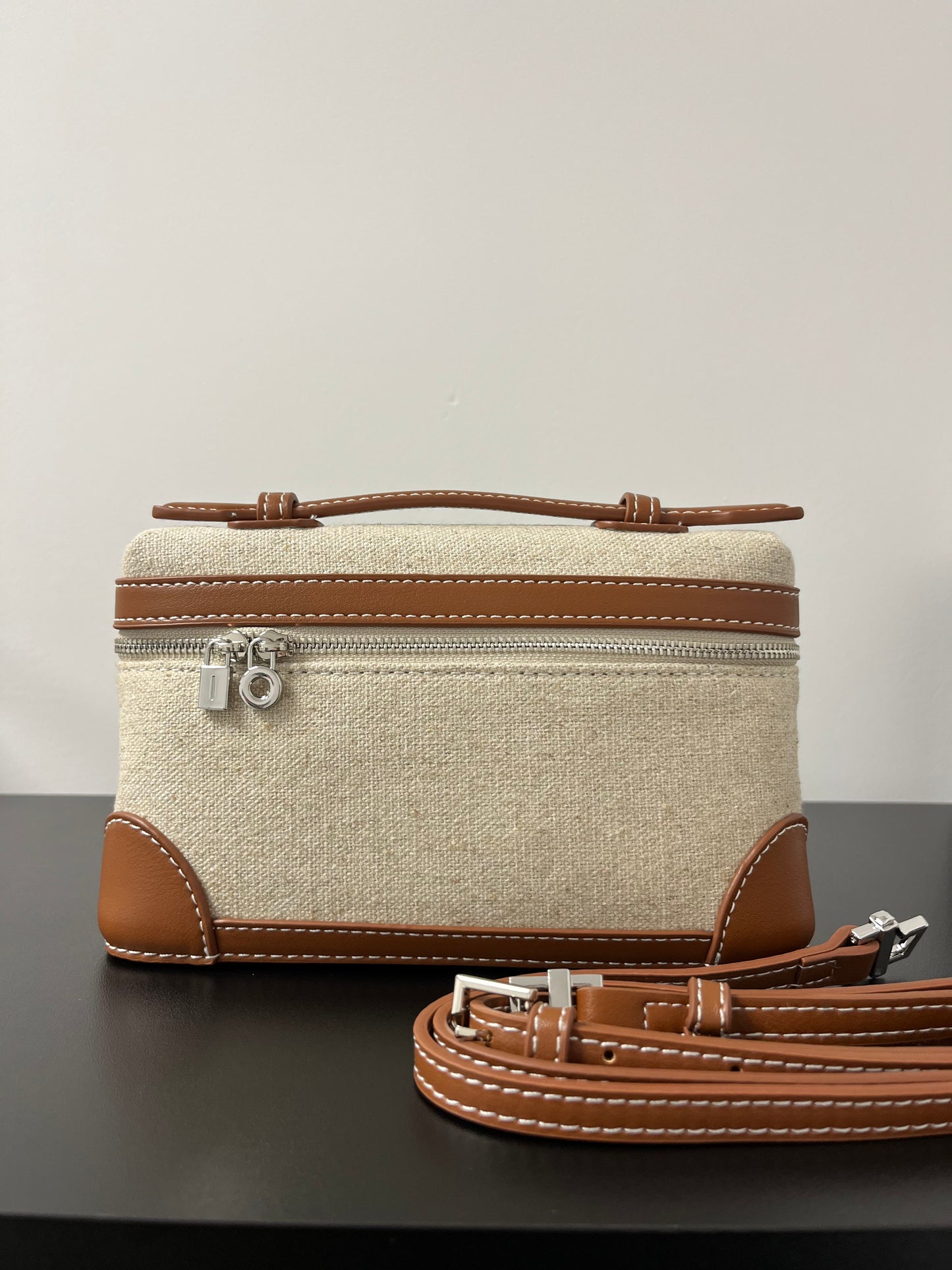 sara bag brown