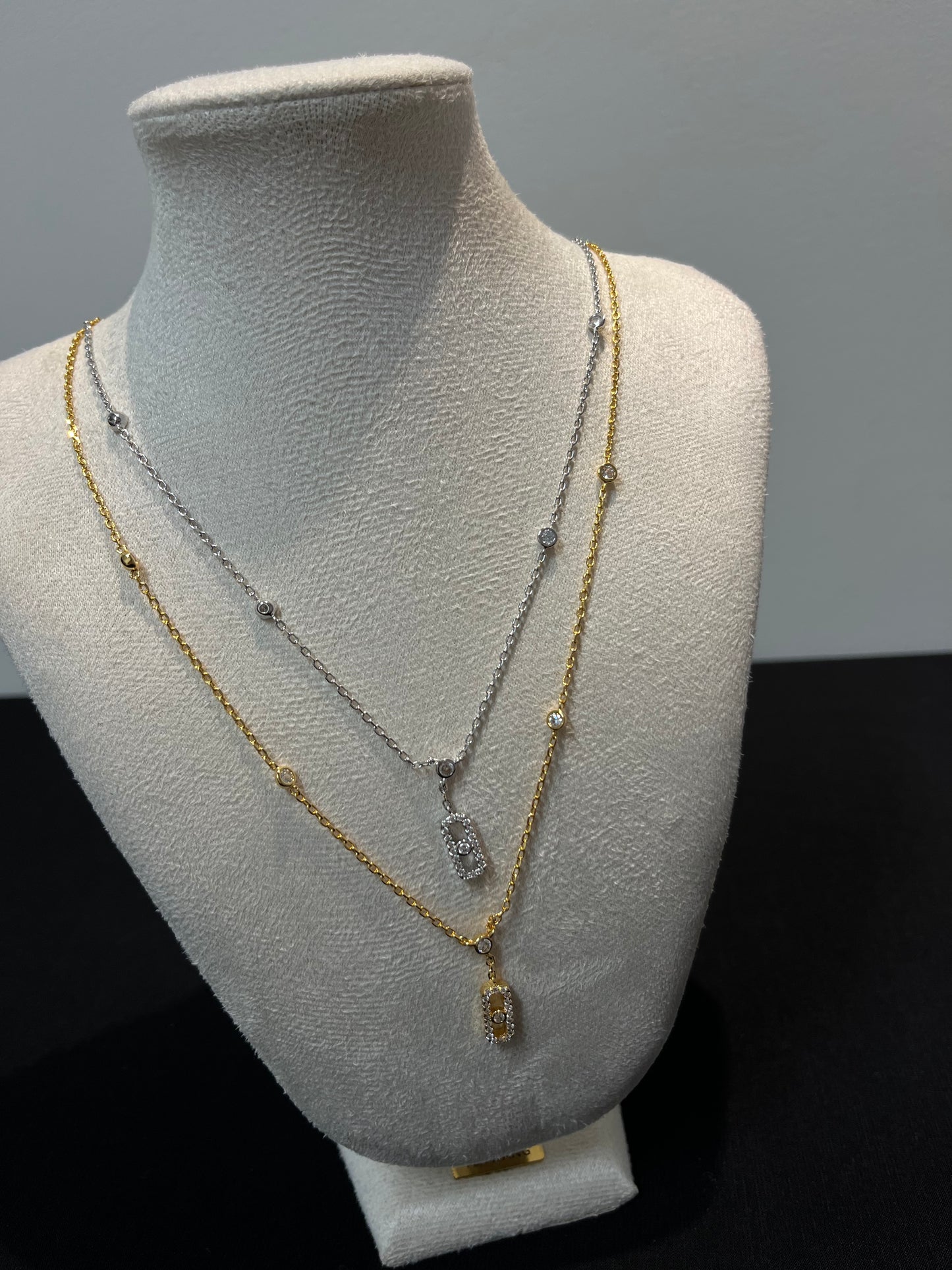 Melissa necklace