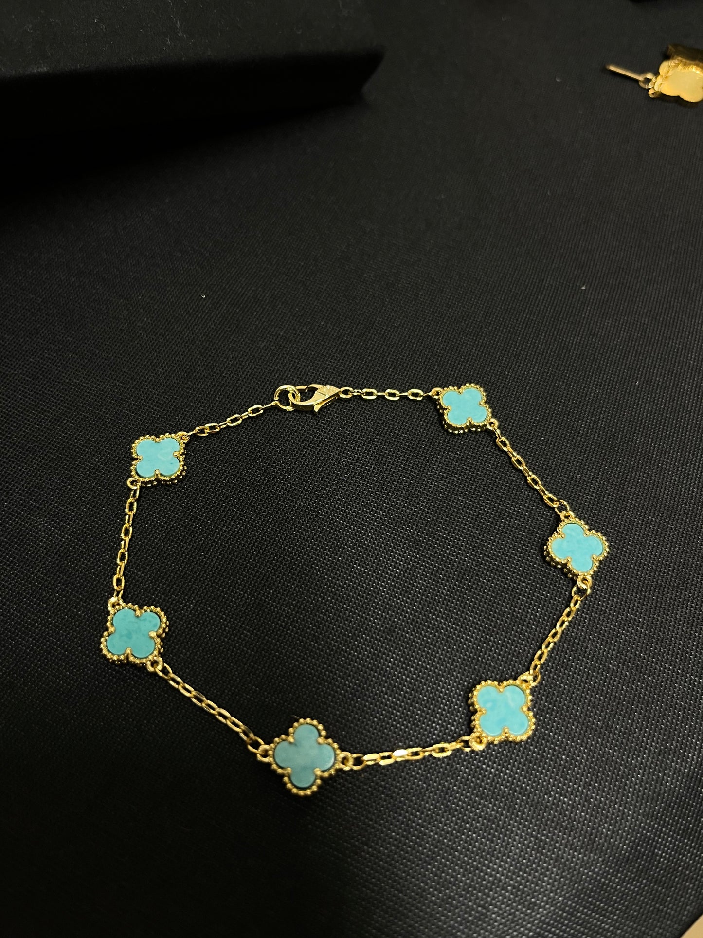 Mini clovers turquoise