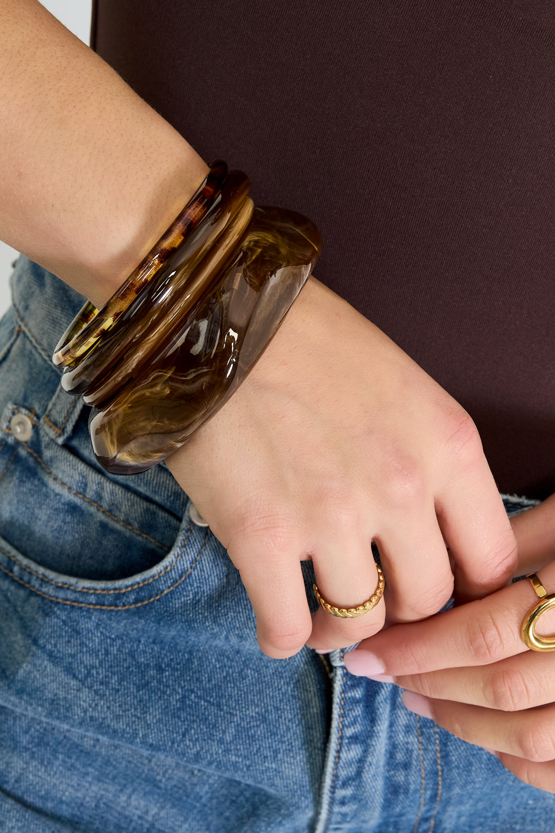 Acryl armbanden effen kleuren