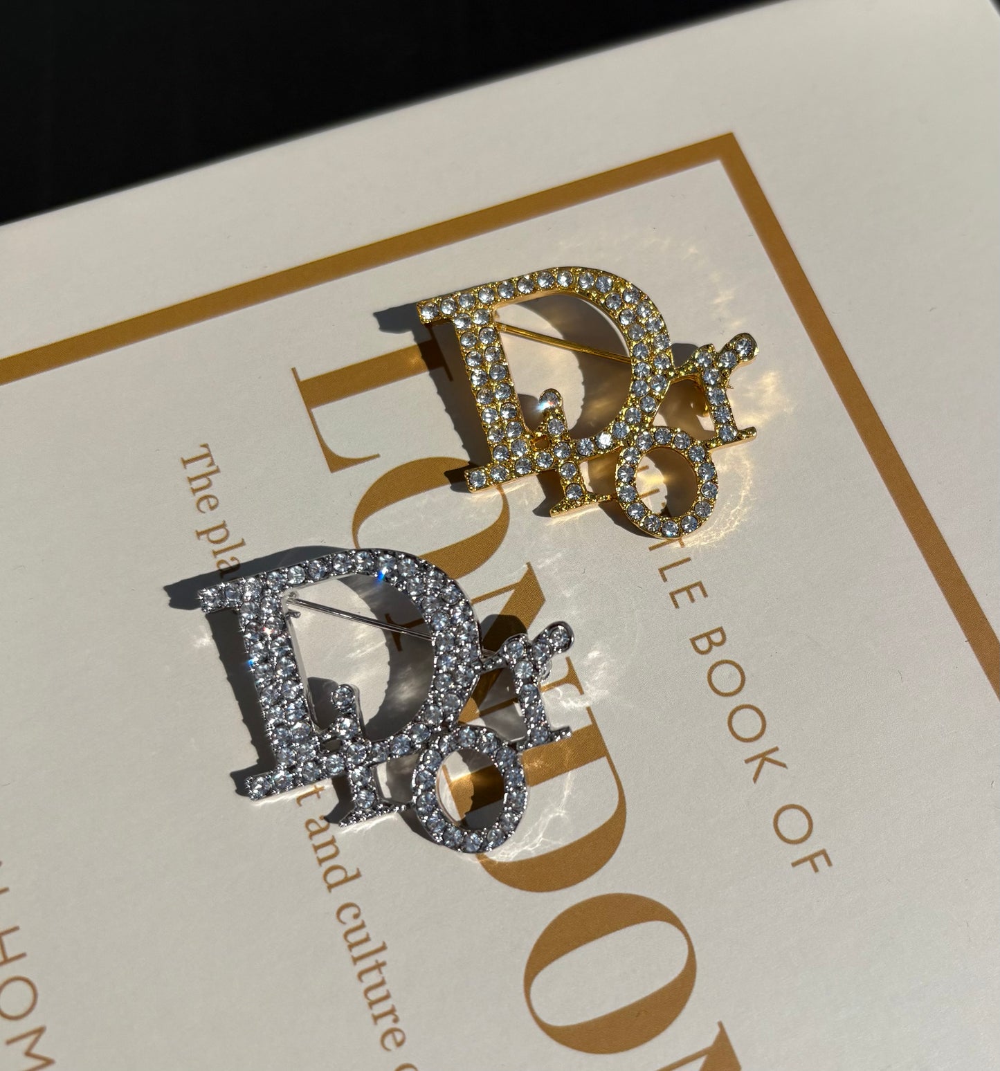 Broche